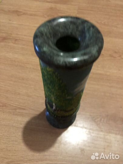 Ваза из натурального камня