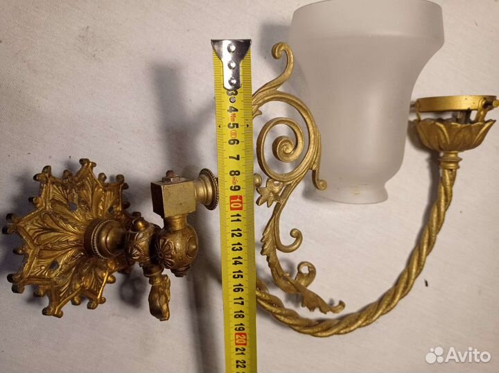 Настенный светильник бра