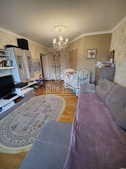 3-к. квартира, 83 м², 4/9 эт.