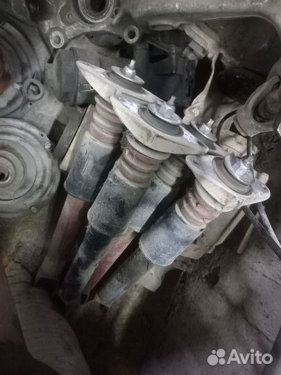 Задние амортизаторы audi a8 d2