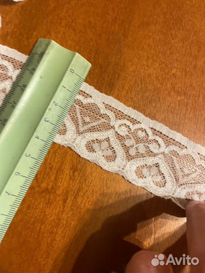 Кружево белое 7 метров 4 см ширина