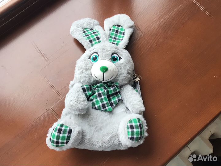 Заяц рюкзак-игрушка