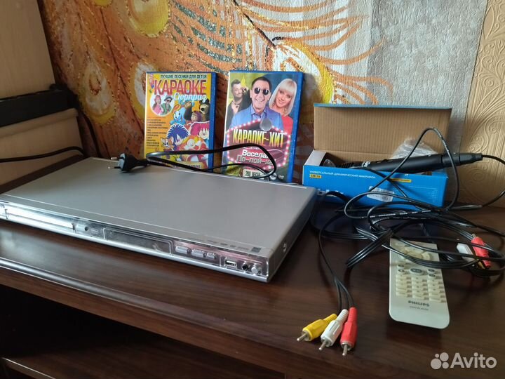 DVD плеер + комплект для караоке