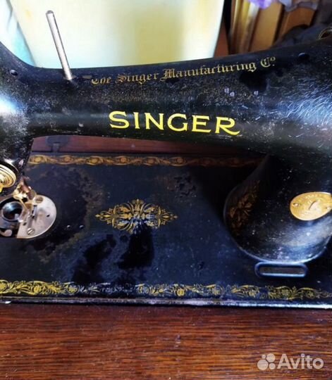 Швейная машина Singer