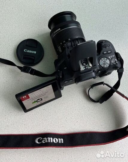 Canon eos 200d