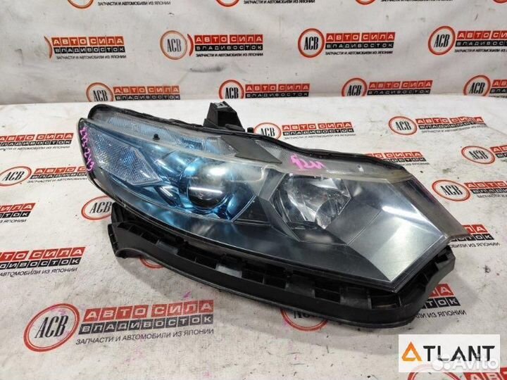 Фара правая honda insight