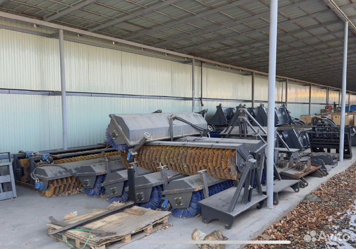 Стекло заднее HZM S300 (119*77*125)