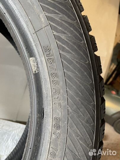 Pirelli P Zero 215/55 R17