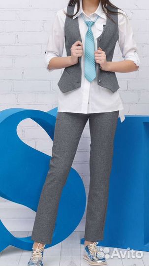 Жилет Sky Lake School 40-42 размер