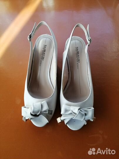 Туфли женские