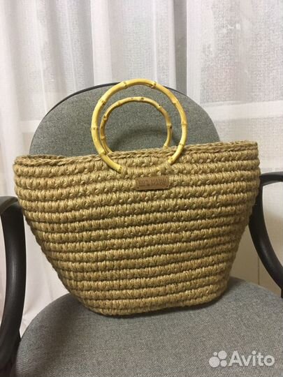 Пляжная джутовая корзина