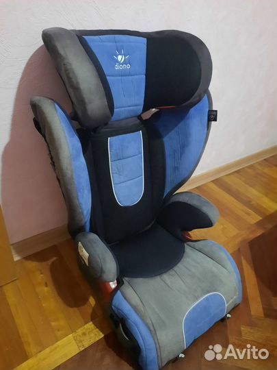 Автомобильное кресло Diono Monterey 2