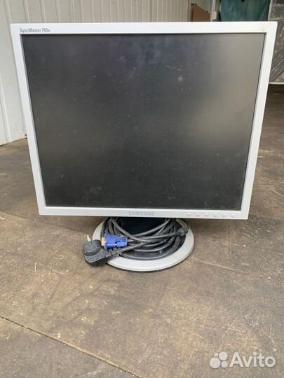 Мониторы,клавиатура,мышка