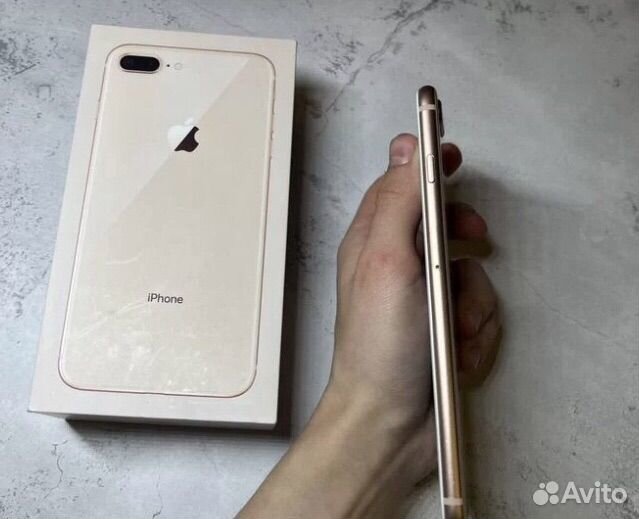 iPhone 8 Plus, 64 ГБ