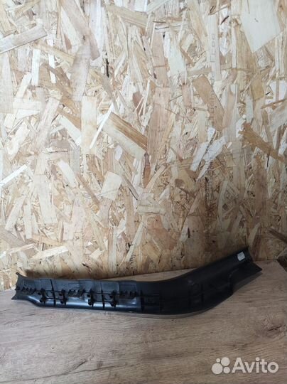 Накладка порога Nissan Navara D40