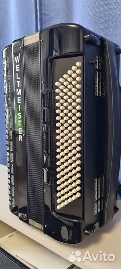 Баян Weltmeister Romance 874