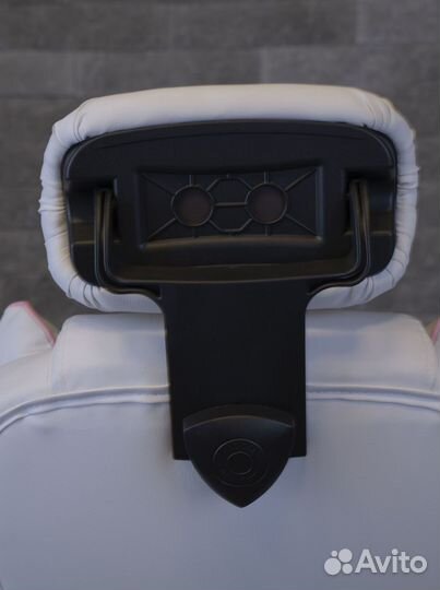 Компьютерное офисное кресло с массажем (новые)