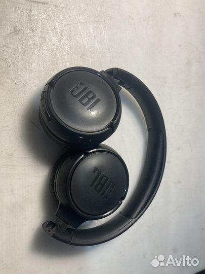 Беспроводные наушники JBL tune 500BT