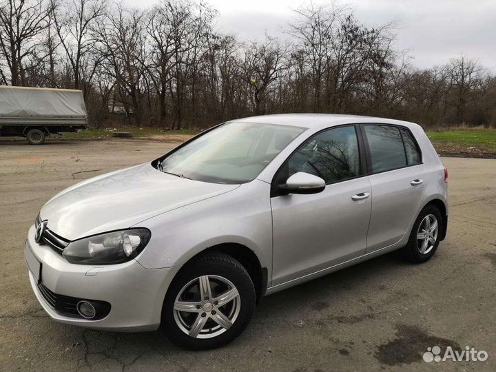 Volkswagen Golf, 2010
