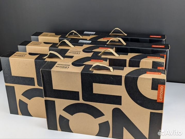 Новый мощный игровой ноутбук Lenovo Legion