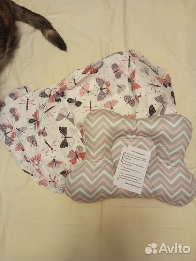 Простыня и подушка для новорожденного