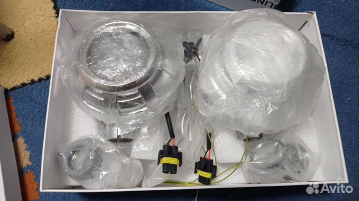 Б ксеноновые линзы Hella 5P spot line под гайку