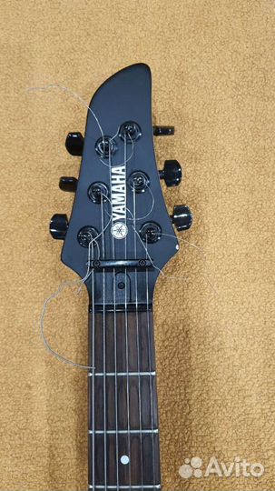 Электро гитара Yamaha