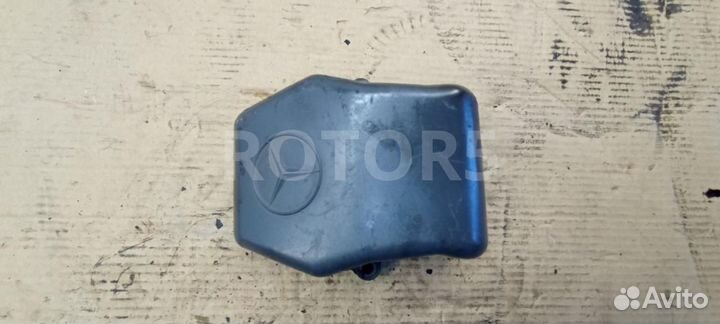 Клапанная крышка Mercedes-Benz Actros (MP1) 1999