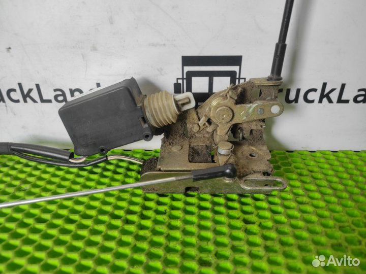 Замок боковой двери левый Man Tgs