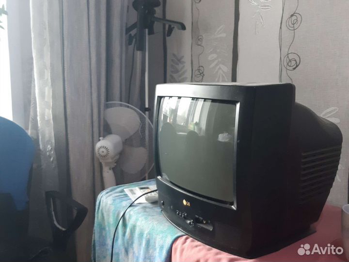 Продам б/у,в хорошем состояние рабочий-1000р