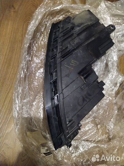 Фара передняя левая на jetta 6 2016 Germany