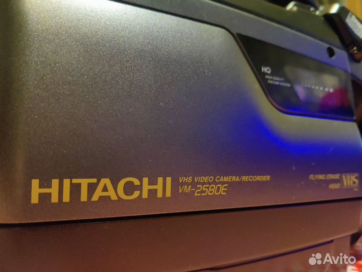 Видеокамера Hitachi VHS VM-2580E