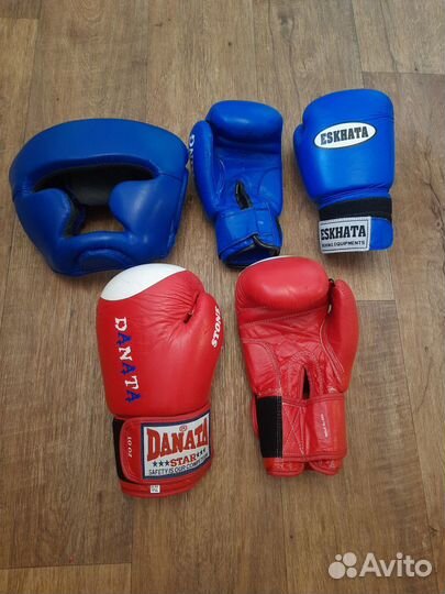 Боксерские перчатки (тайский бокс)