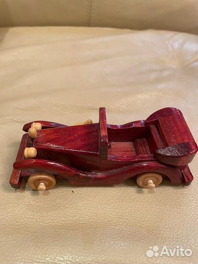 Коллекционная машинка