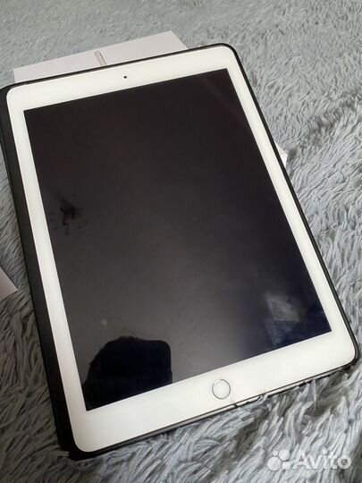 iPad air 2 2014 64 гб