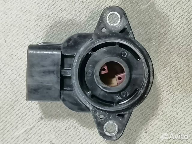 Датчик дроссельной заслонки Subaru Forester (SF5)