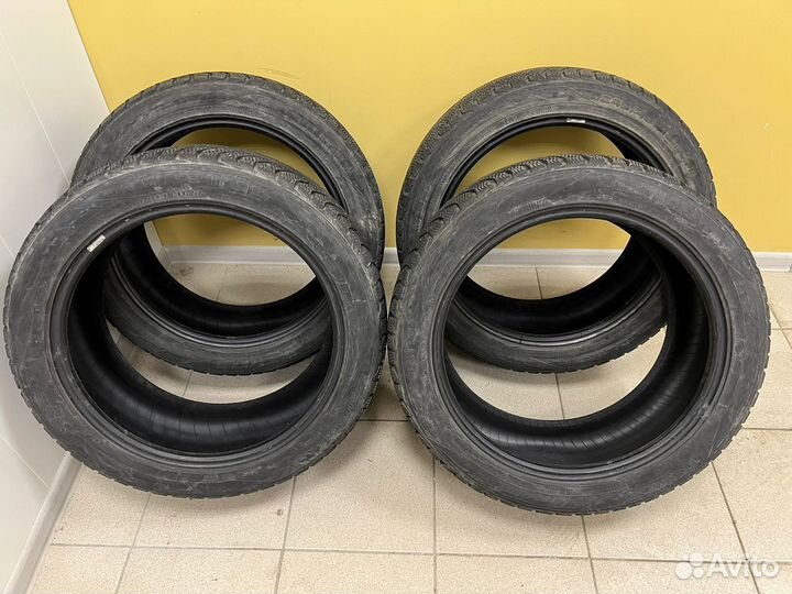 Nokian Tyres Hakkapeliitta R2 245/45 R18 100R