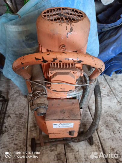 Краска мешалка