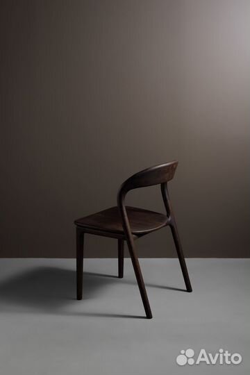 Стул премиум класса от дизайн-студии