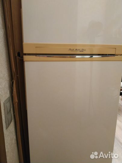 Холодильник Daewoo FR-351