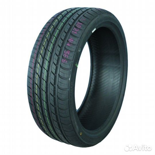 Compasal Smacher 215/55 R17 98W