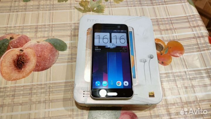 HTC 10