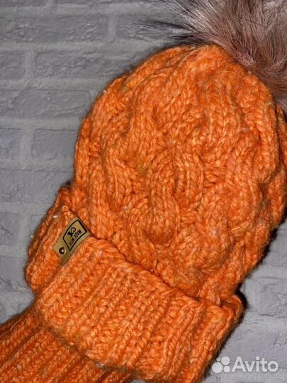 Комплект вязаный шапка с пумпоном + снуд
