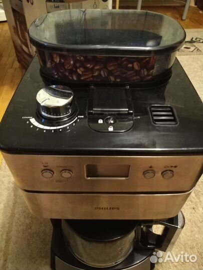 Кофемашина Philips HD7751