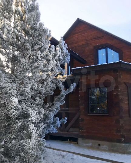 Коттедж 157,2 м² на участке 11 сот.