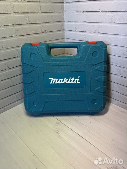 Шуруповерт Makita 18v