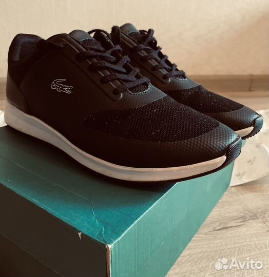 Кроссовки Lacoste 39.5 оригинал