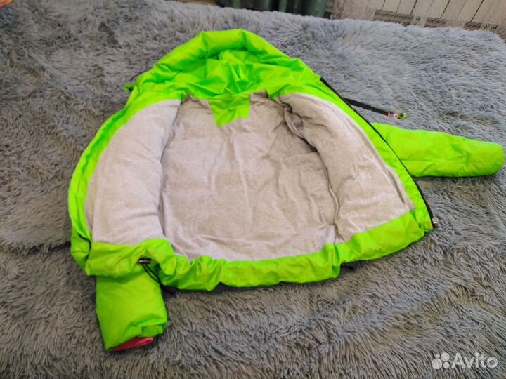 Куртка для девочки 156 см