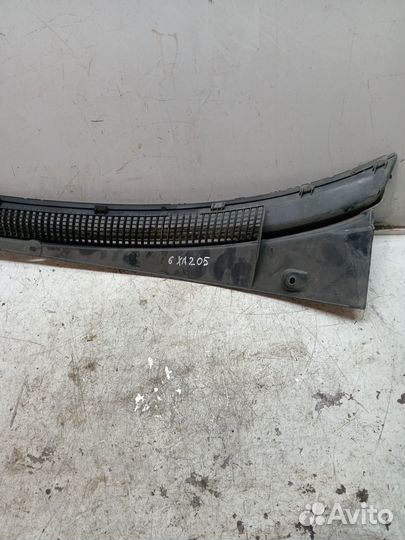 Жабо правое Hyundai Accent