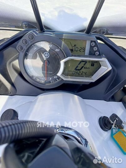 Снегоход Yamaha Venture